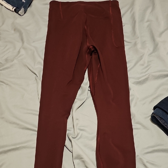 Under Armour Womens' Burgundy Leggings - Picture 5 of 6